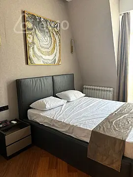 Kirayə verilir 2 otaqlı yeni tikili 65 m²