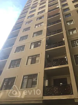 Kirayə verilir 2 otaqlı yeni tikili 65 m²