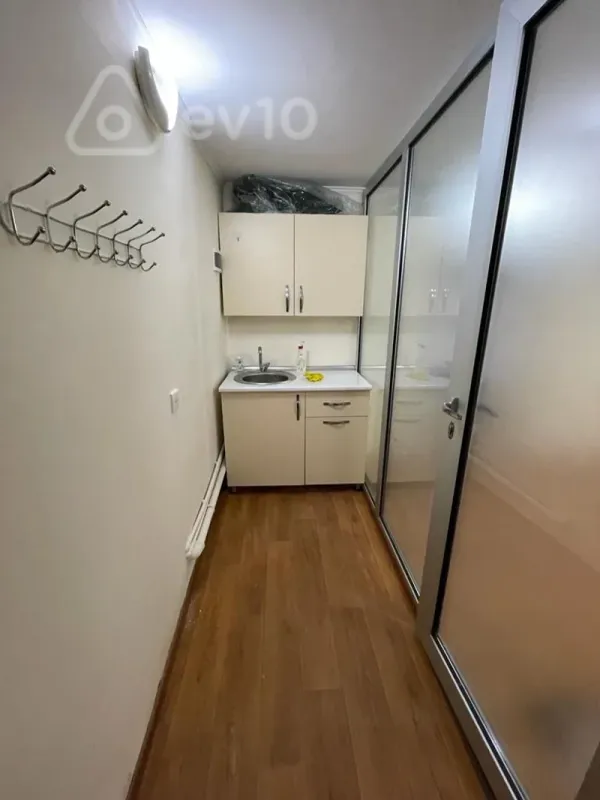 Satılır mənzil 35 m²