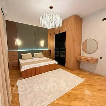 Satılır 3 otaqlı yeni tikili 110 m²