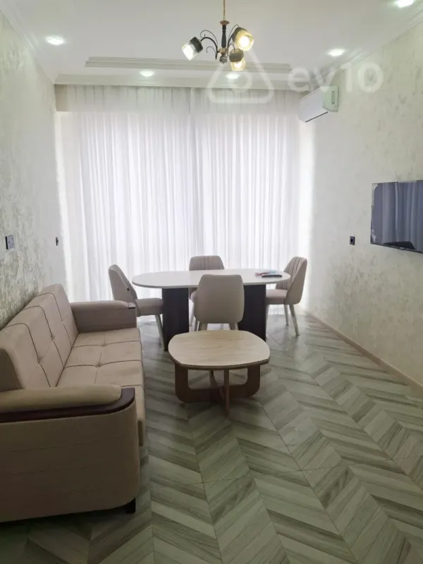 Kirayə verilir 2 otaqlı yeni tikili 56 m²