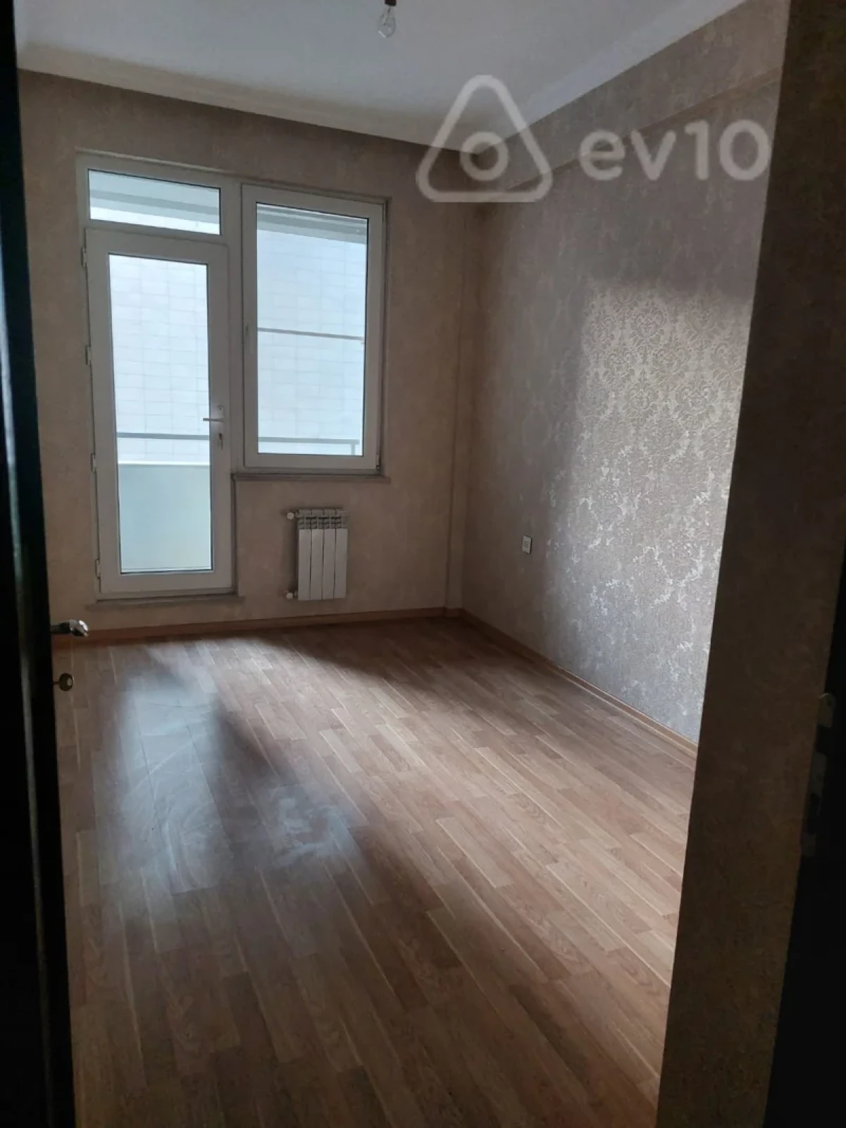 Kirayə verilir 2 otaqlı yeni tikili 50 m²