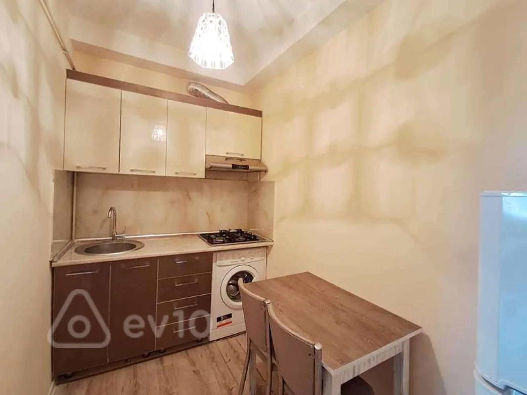 Kirayə verilir 2 otaqlı yeni tikili 55 m²