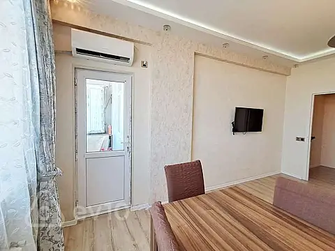 Kirayə verilir 2 otaqlı yeni tikili 55 m²