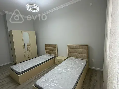 Kirayə verilir 3 otaqlı yeni tikili 100 m²