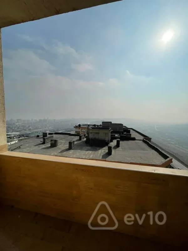 Kirayə verilir 3 otaqlı yeni tikili 130 m²