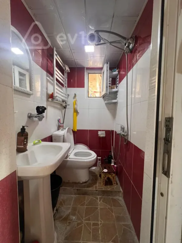 Kirayə verilir 1 otaqlı yeni tikili 45 m²