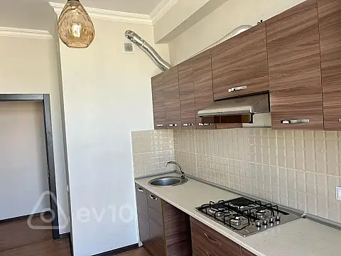 Kirayə verilir 2 otaqlı yeni tikili 60 m²