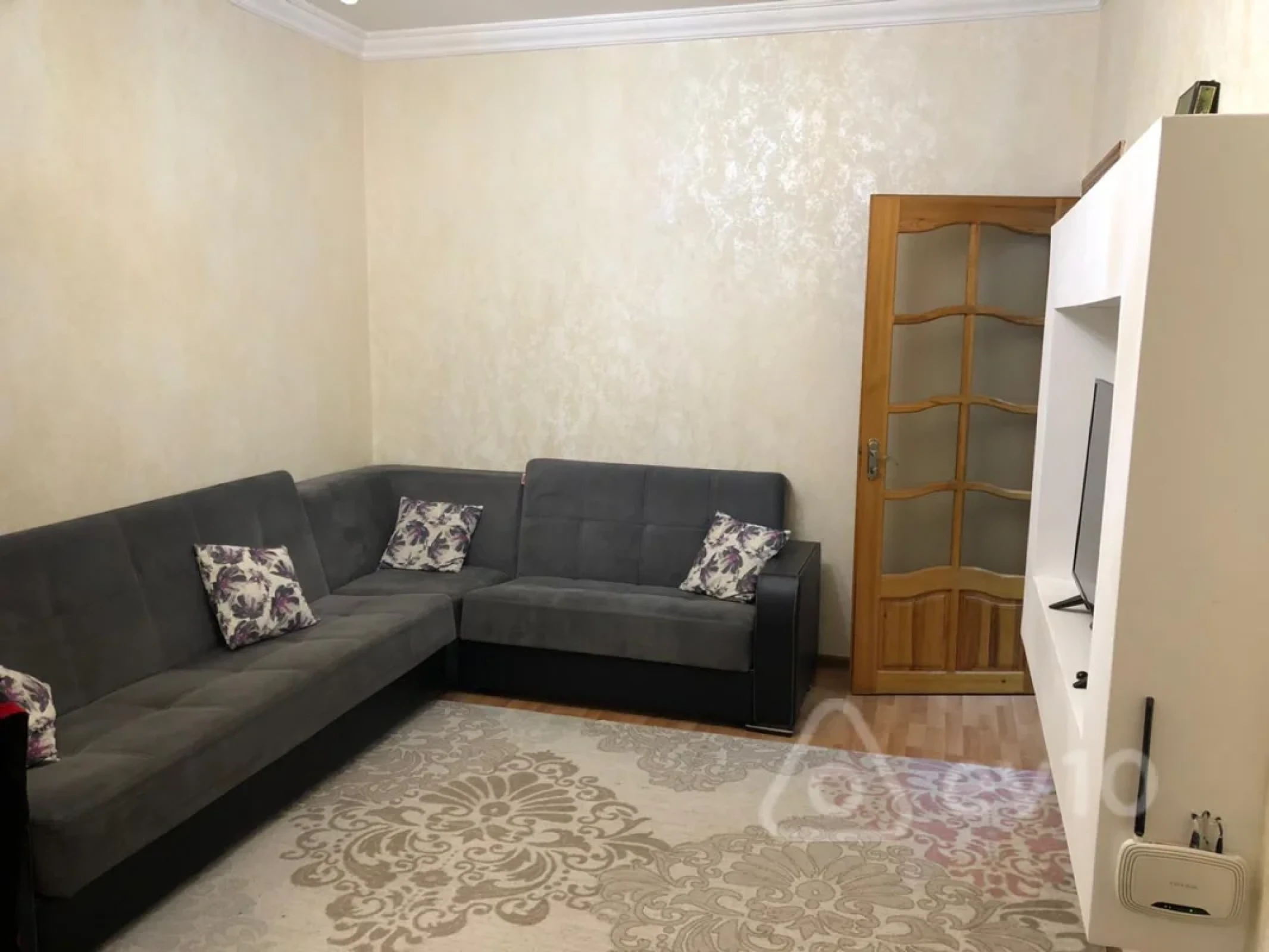Satılır 4 otaqlı köhnə tikili 60 m²