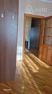 Kirayə verilir 2 otaqlı köhnə tikili 60 m²