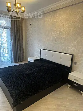 Kirayə verilir 2 otaqlı yeni tikili 65 m²
