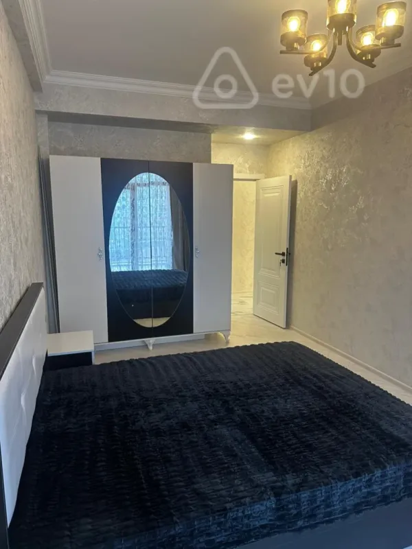 Kirayə verilir 2 otaqlı yeni tikili 65 m²