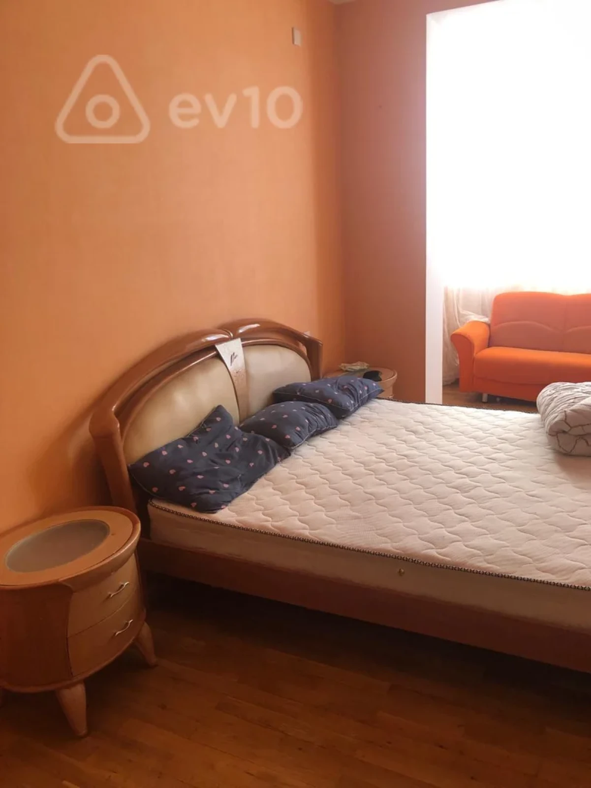 Kirayə verilir 3 otaqlı yeni tikili 120 m²