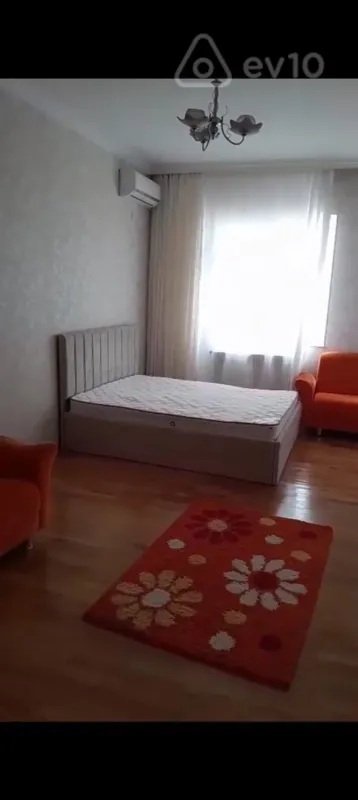 Kirayə verilir 3 otaqlı yeni tikili 120 m²