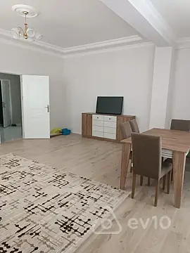 Satılır 3 otaqlı yeni tikili 77 m²