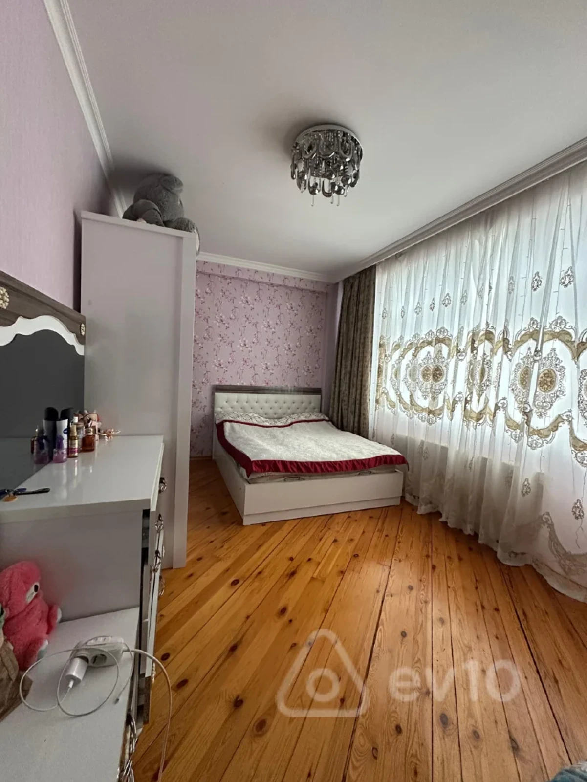 Satılır 3 otaqlı yeni tikili 105 m²