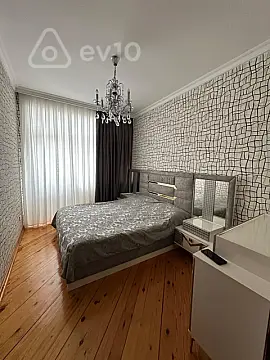 Satılır 3 otaqlı yeni tikili 105 m²