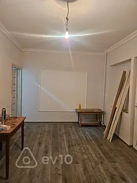 Satılır 2 otaqlı köhnə tikili 70 m² — Bakı, Binəqədi 2 otaq 70.00 m²