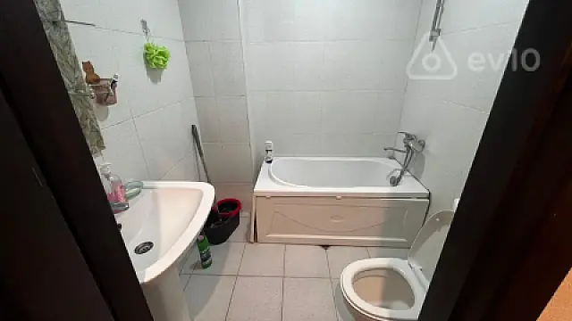 Kirayə verilir 1 otaqlı yeni tikili 43 m²