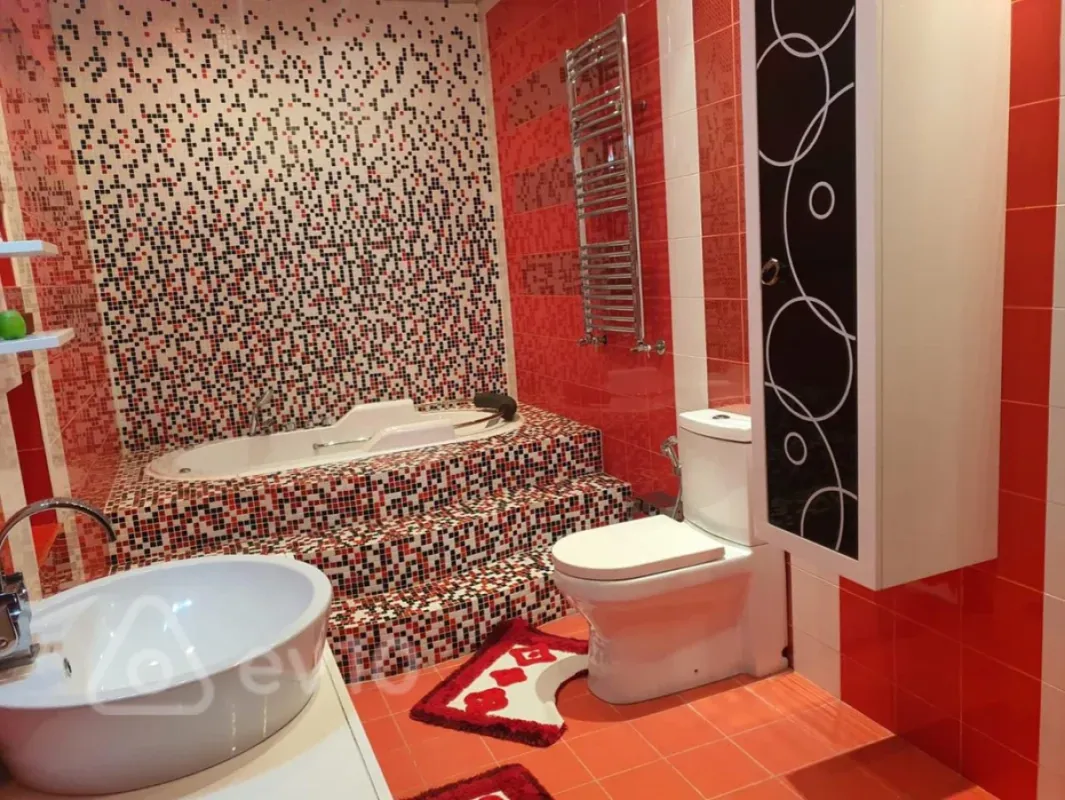 Satılır 3 otaqlı yeni tikili 145 m²