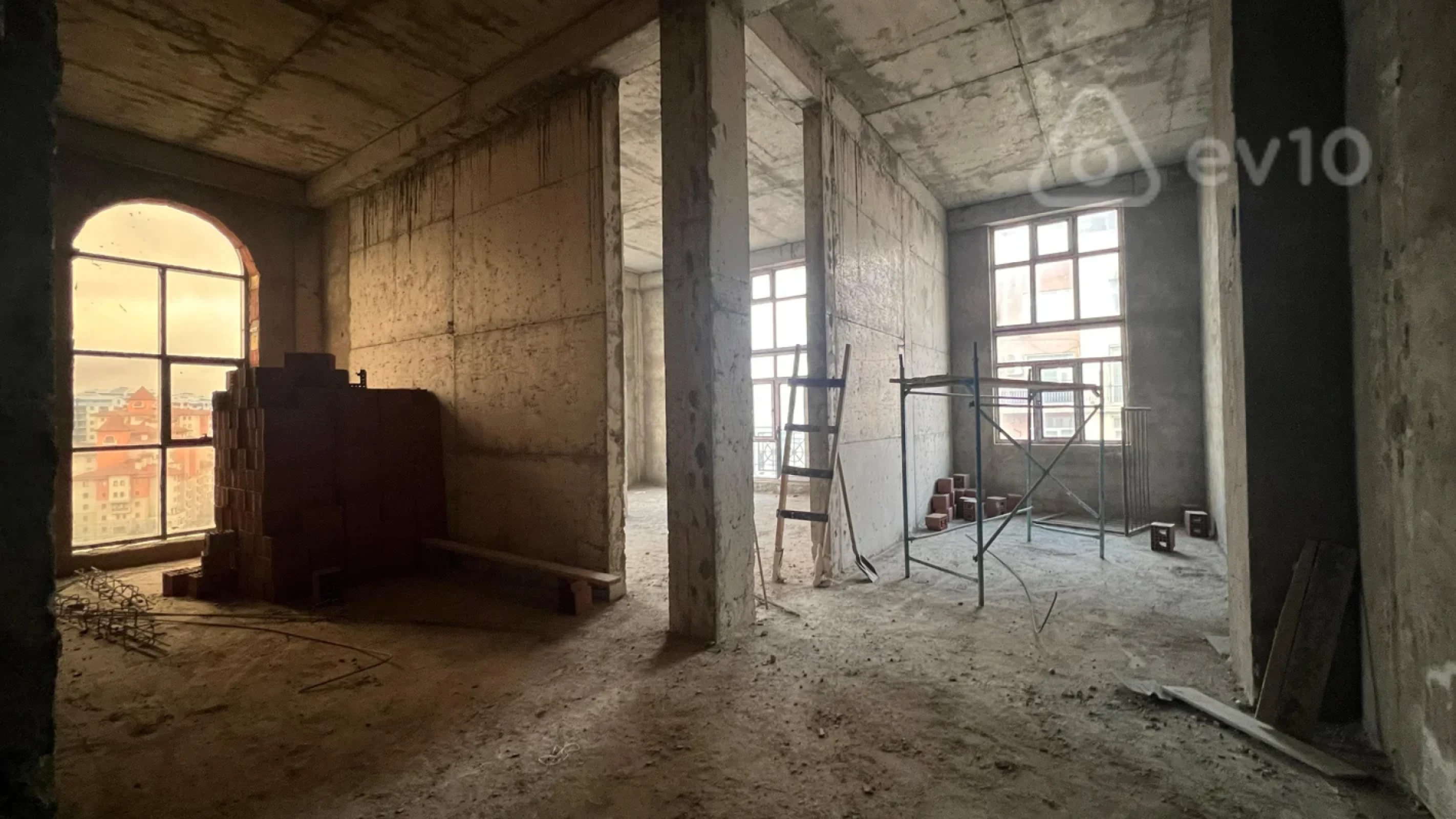 Satılır 3 otaqlı yeni tikili 103.3 m²