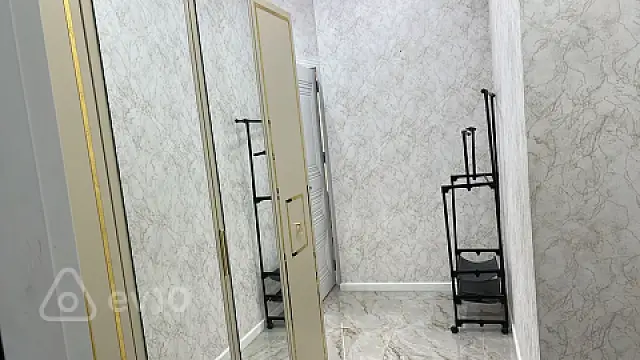 Kirayə verilir 2 otaqlı yeni tikili 70 m²