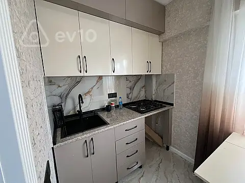 Kirayə verilir 2 otaqlı yeni tikili 70 m²