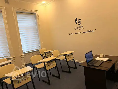 Kirayə verilir 5 otaqlı ofis 170 m²