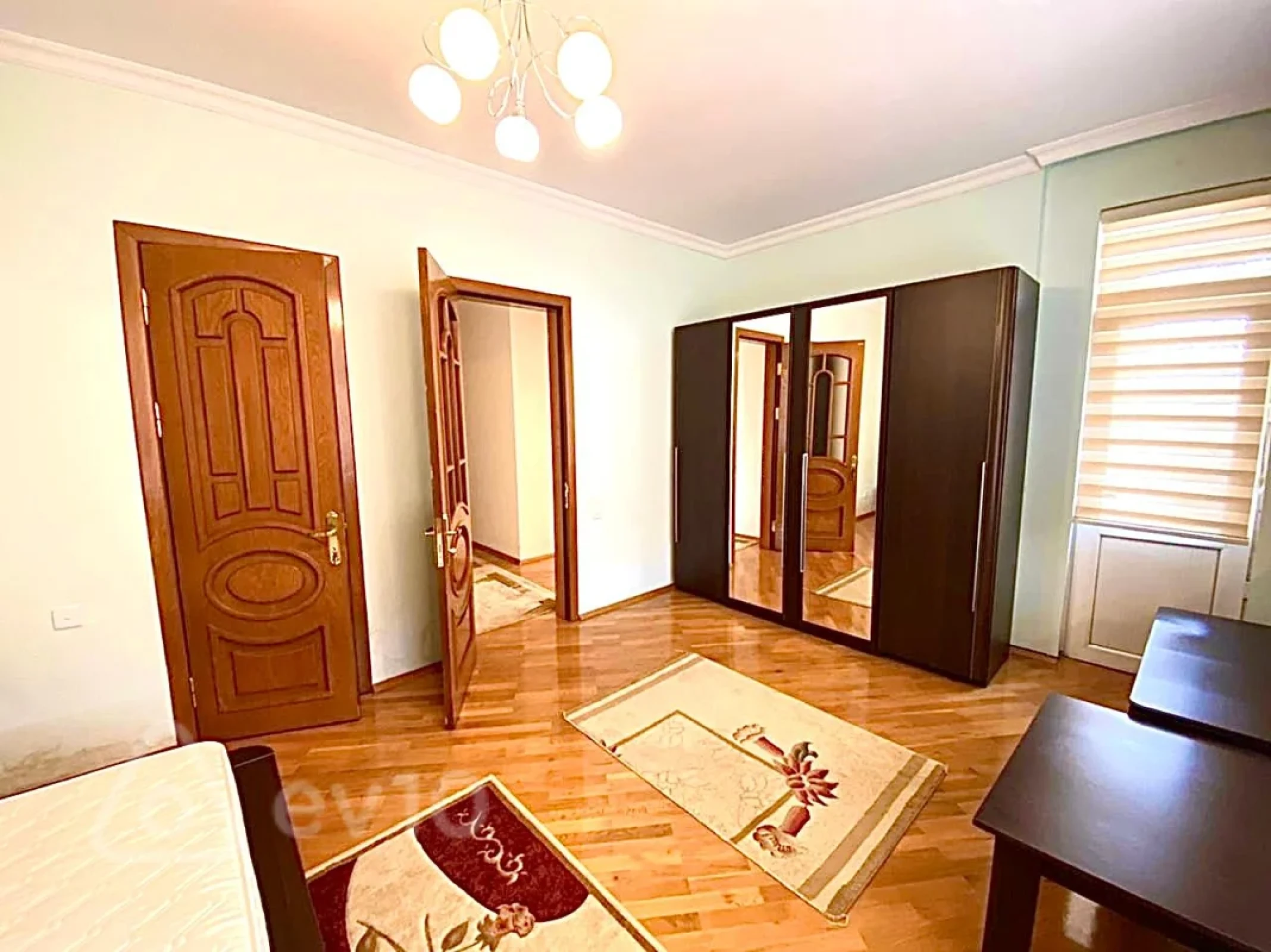Satılır 3 otaqlı yeni tikili 200 m²