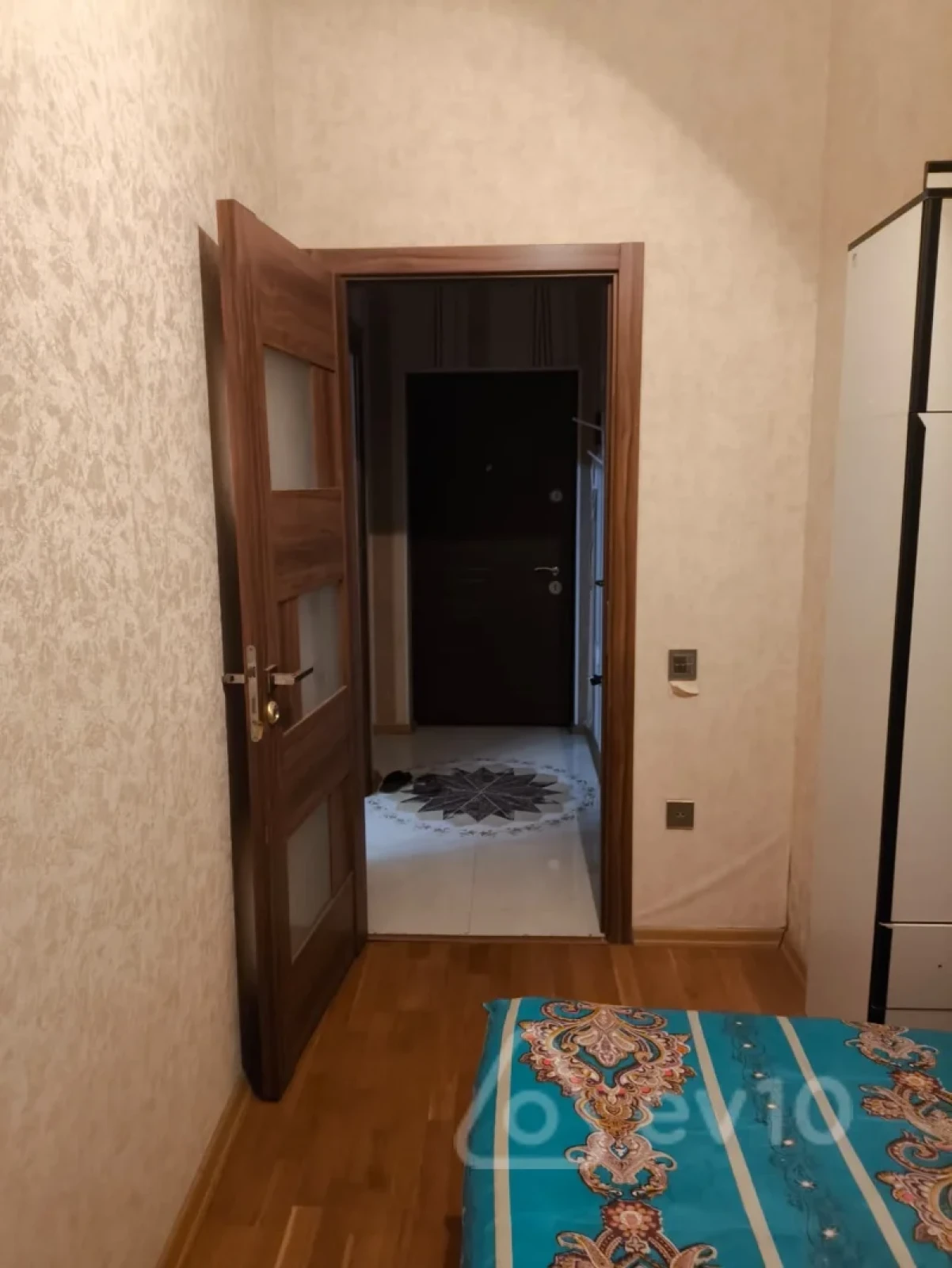 Kirayə verilir 2 otaqlı yeni tikili 60 m²