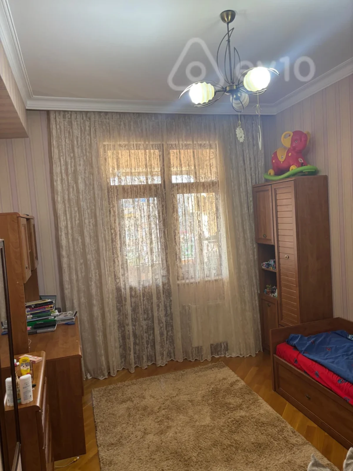 Satılır 5 otaqlı yeni tikili 180 m²