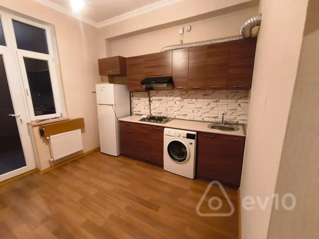 Kirayə verilir 2 otaqlı yeni tikili 55 m²