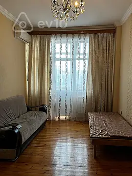 Kirayə verilir 3 otaqlı yeni tikili 100 m²