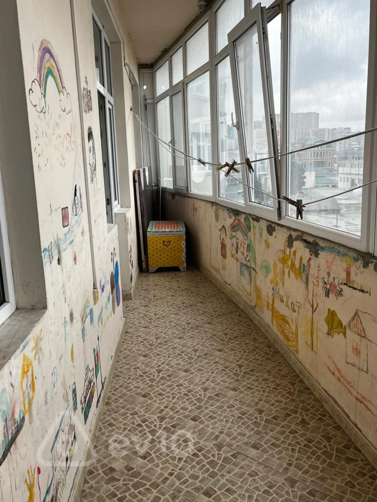 Kirayə verilir 3 otaqlı yeni tikili 100 m²