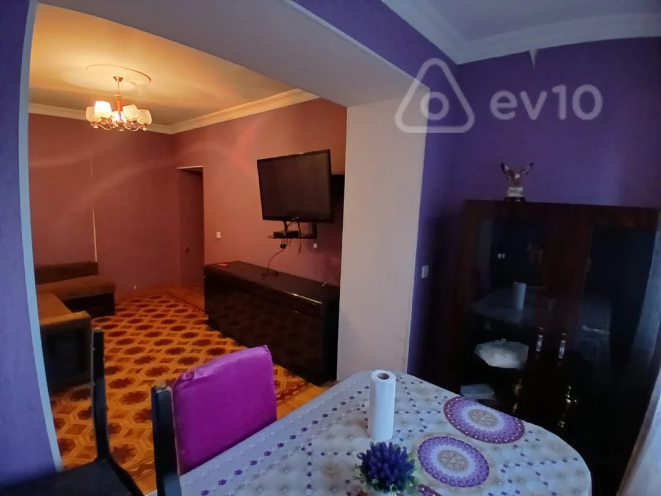 Kirayə verilir 3 otaqlı köhnə tikili 65 m²