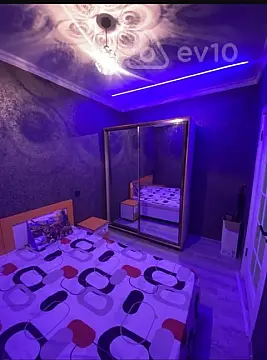 Kirayə verilir 2 otaqlı köhnə tikili 55 m²