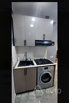 Kirayə verilir 2 otaqlı köhnə tikili 55 m²