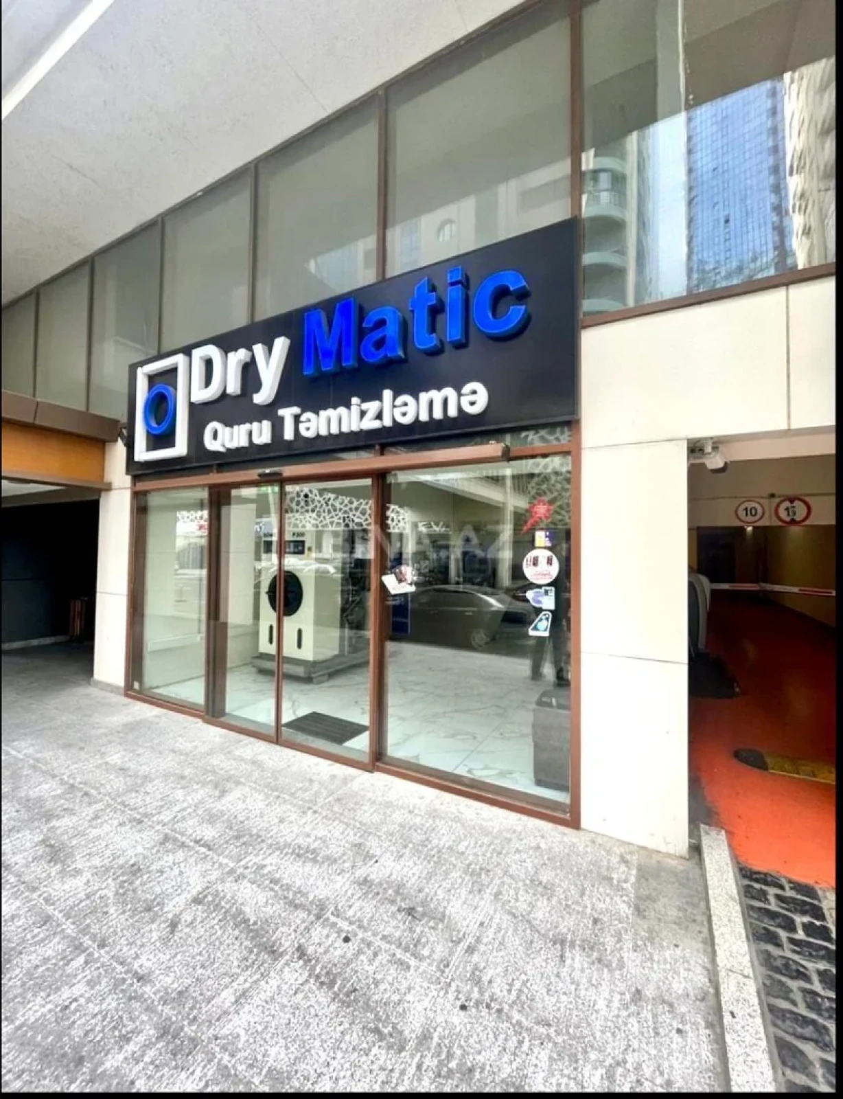 Kirayə verilir 4 otaqlı yeni tikili 181 m²