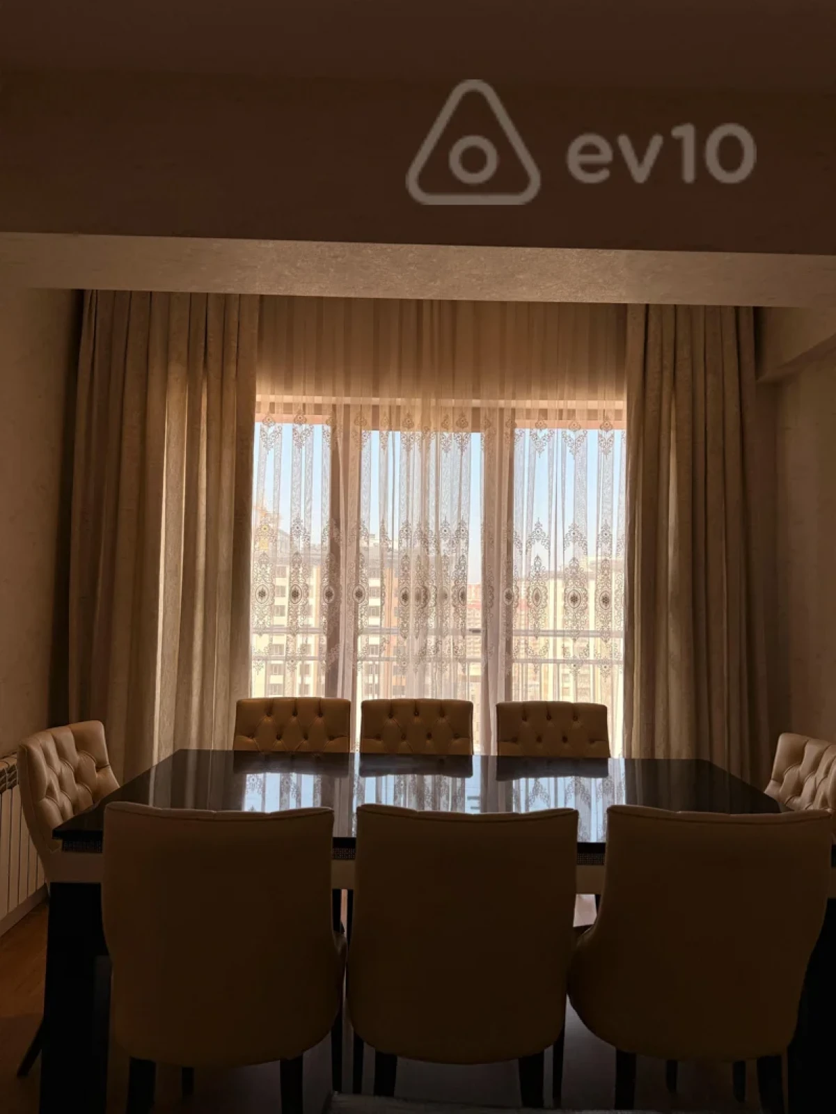 Kirayə verilir 3 otaqlı yeni tikili 147 m²