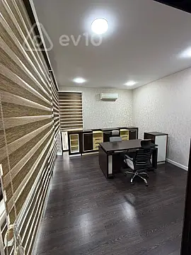 Kirayə verilir 6 otaqlı ofis 200 m²