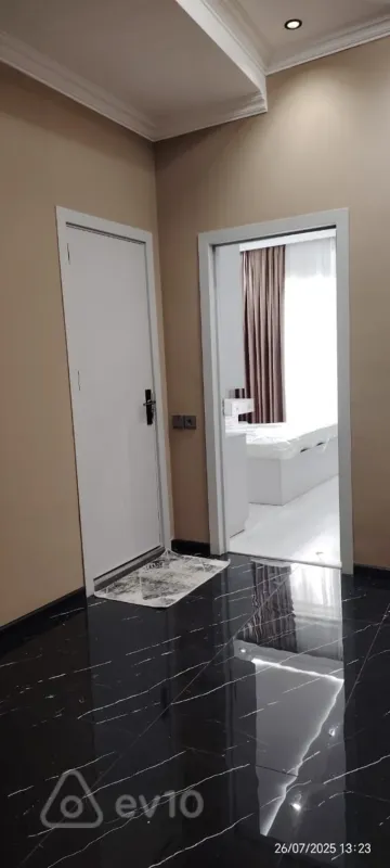 Kirayə verilir 2 otaqlı yeni tikili 89 m²