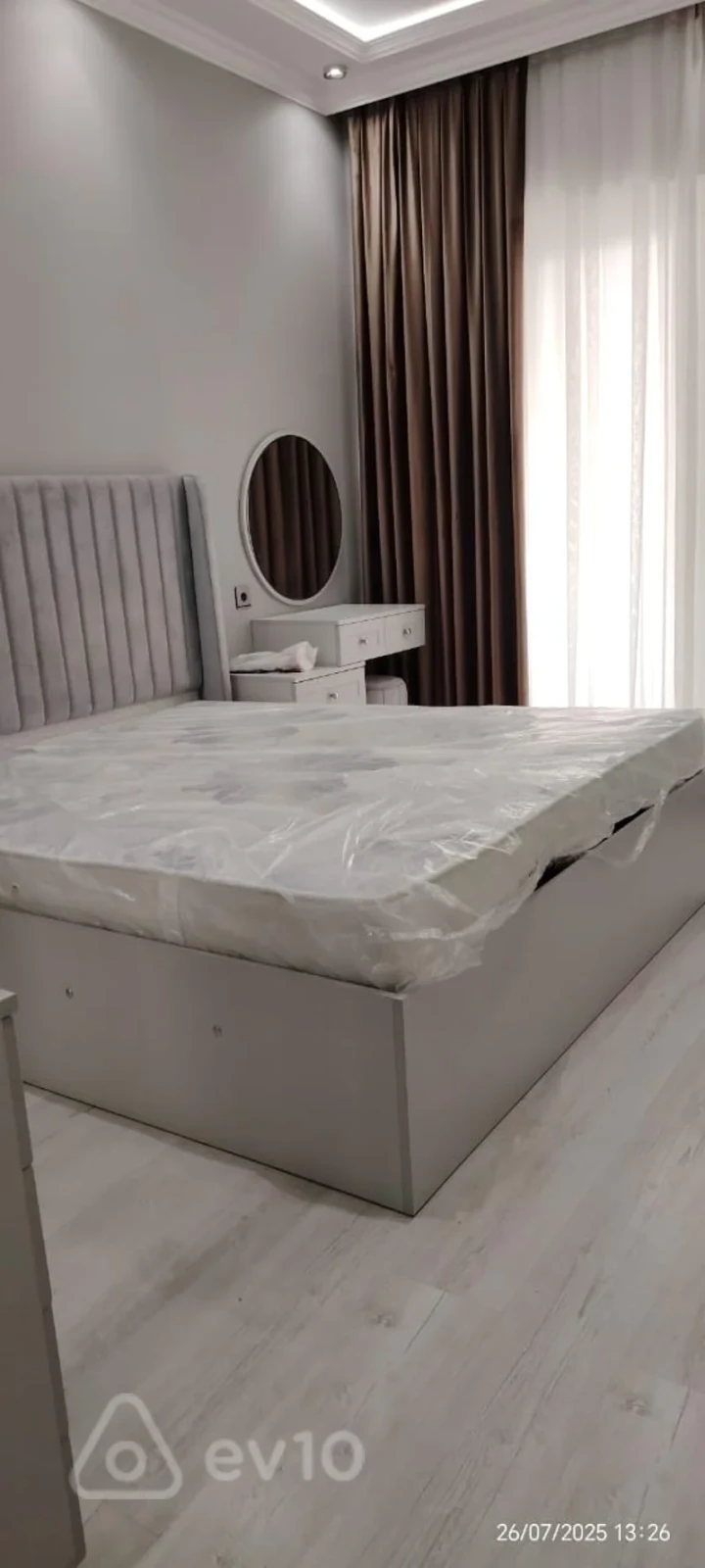 Kirayə verilir 2 otaqlı yeni tikili 89 m²