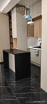 Kirayə verilir 2 otaqlı yeni tikili 89 m²