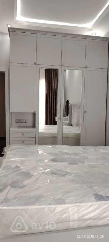 Kirayə verilir 2 otaqlı yeni tikili 89 m²