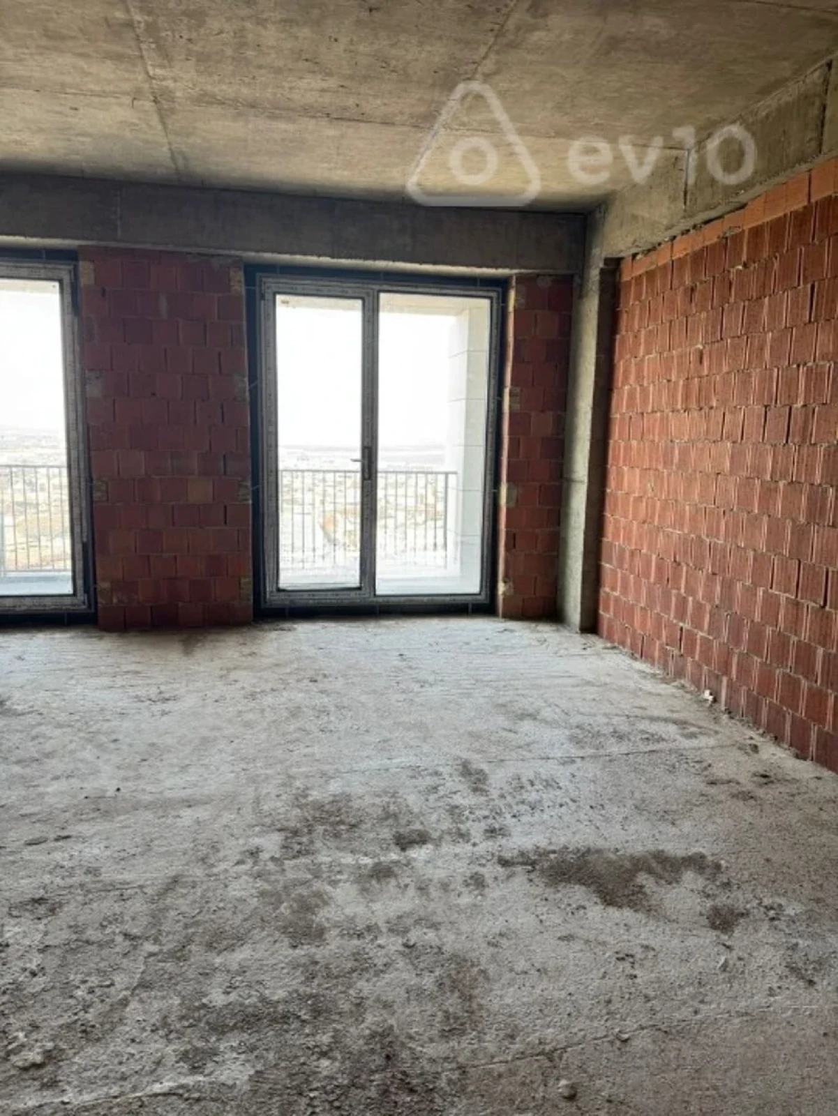 Satılır 3 otaqlı yeni tikili 72 m²