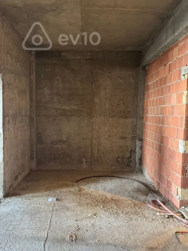 Satılır 3 otaqlı yeni tikili 72 m²