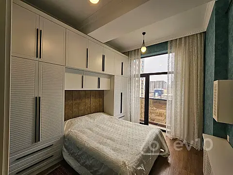 Kirayə verilir 2 otaqlı yeni tikili 55 m²