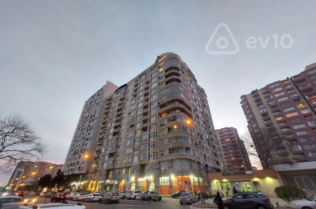 Kirayə verilir 2 otaqlı yeni tikili 68 m²