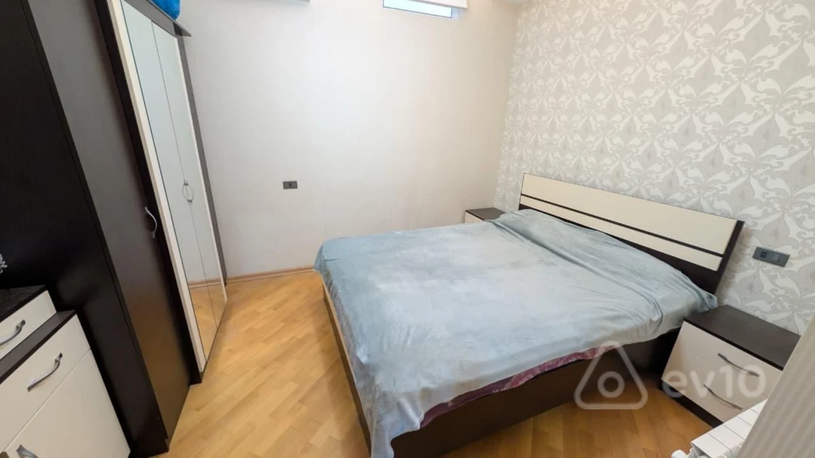 Kirayə verilir 2 otaqlı yeni tikili 68 m²
