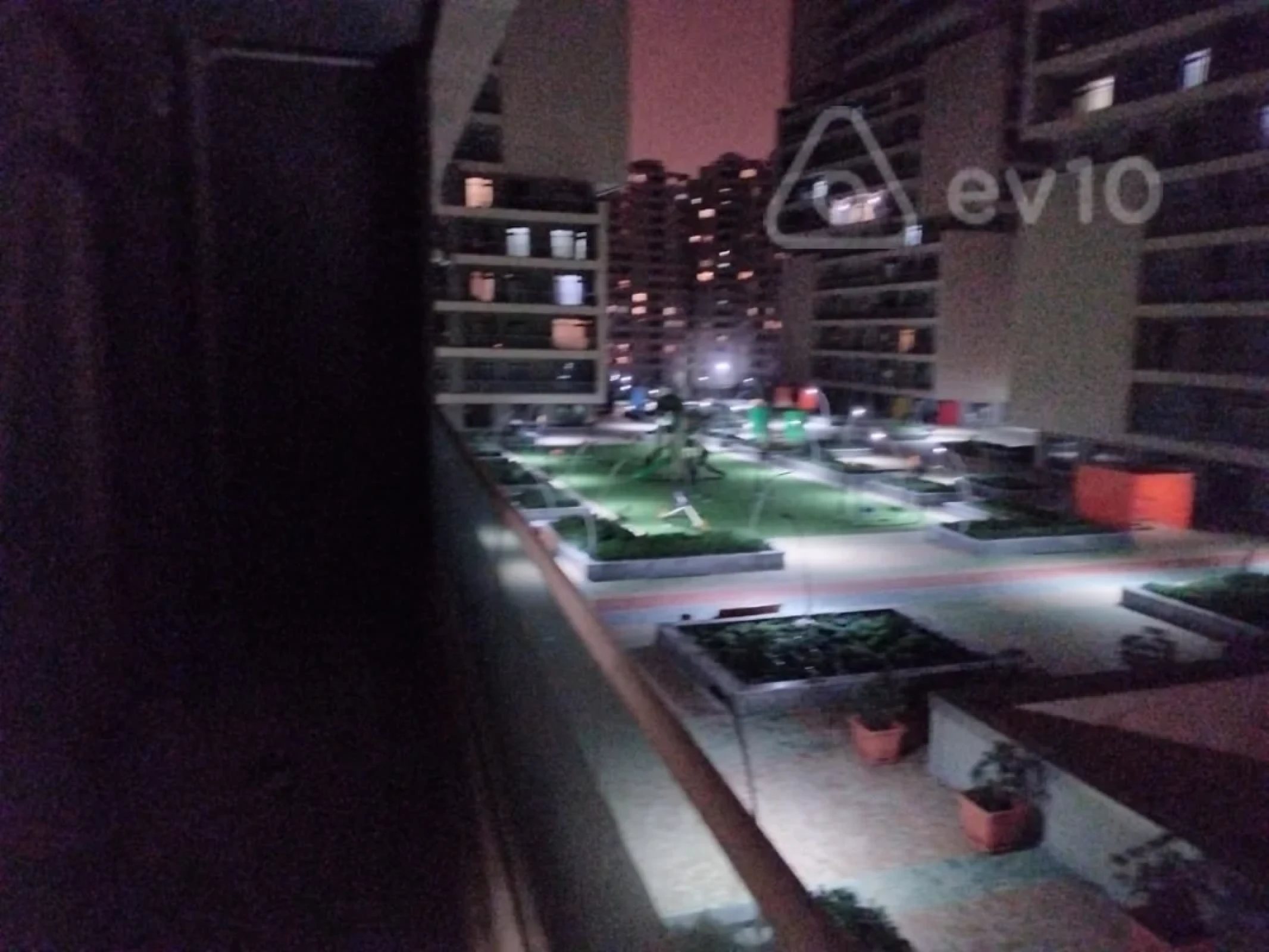 Kirayə verilir 2 otaqlı yeni tikili 64 m²